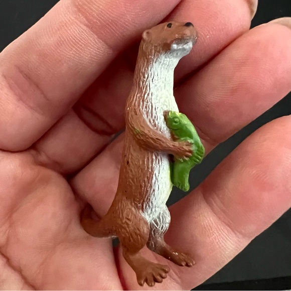 Safari Ltd Animal Toys Miniature Toy Figurine lot - Picture 2 of 5